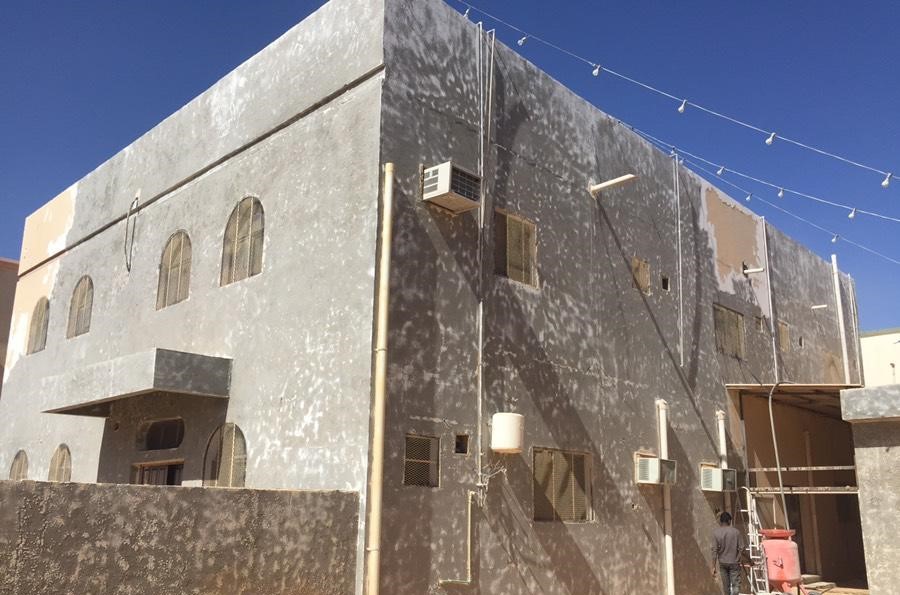 ازالة الدهان حائل