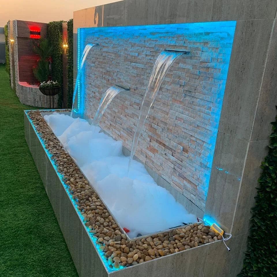 مسابح وشلالات حائل