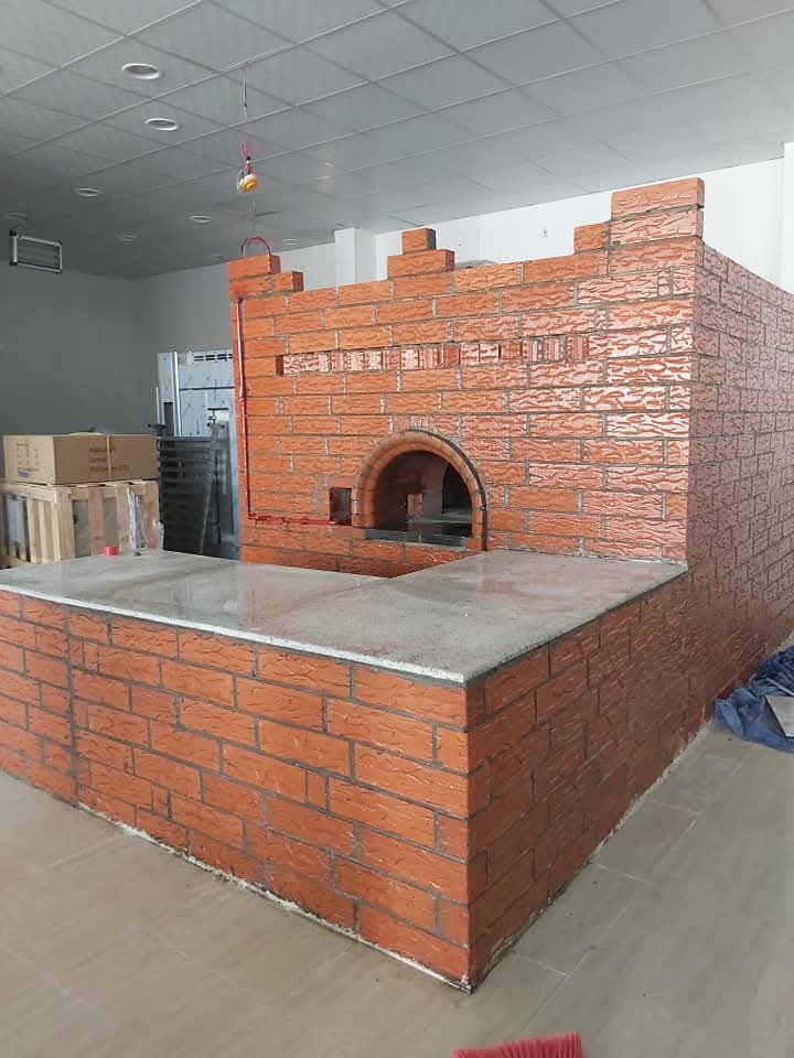 معلم بناء فرن بيتزا بحائل