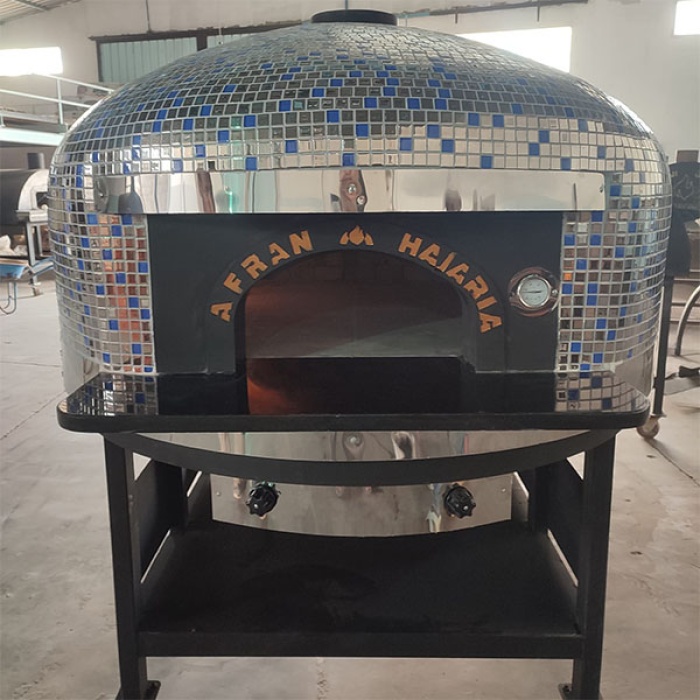 معلم بناء فرن متحرك بحائل